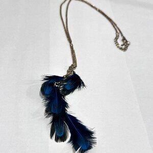 💙✨ Blue Feather Statement Necklace – Elegant Tassel Chain – Feminine Japanese